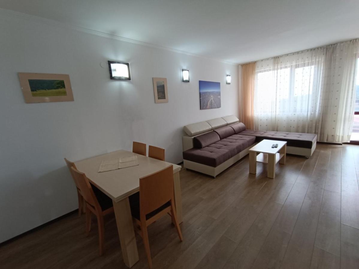 Viva 6 Apartment In Hotel Stenata Pamporovo Kültér fotó