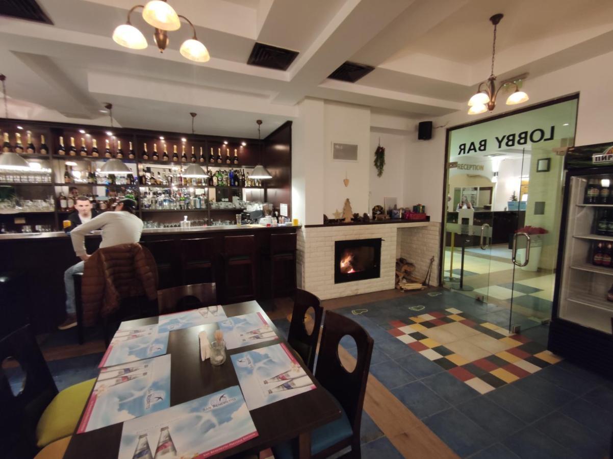 Viva 6 Apartment In Hotel Stenata Pamporovo Kültér fotó